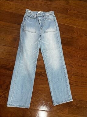 LOFT Light Wash Cropped Ankle Jeans
